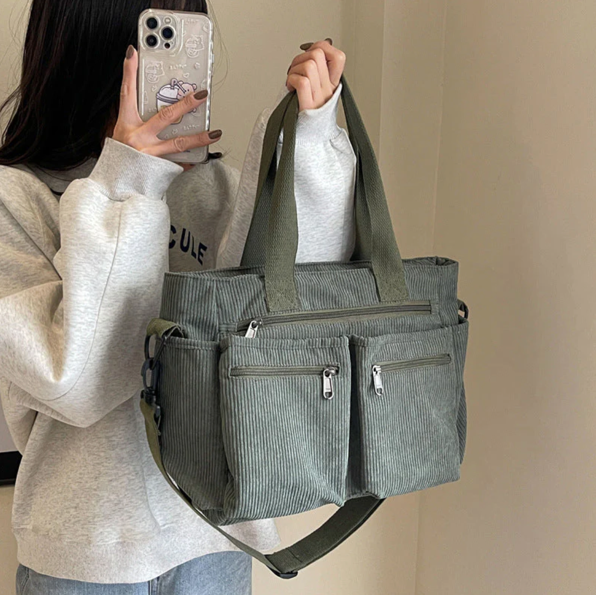 Sophie – Stilren retroväska för vardagen, rymlig och praktisk