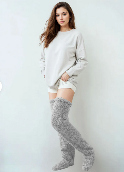 Fluffa – långa mysstrumpor i mjuk fleece