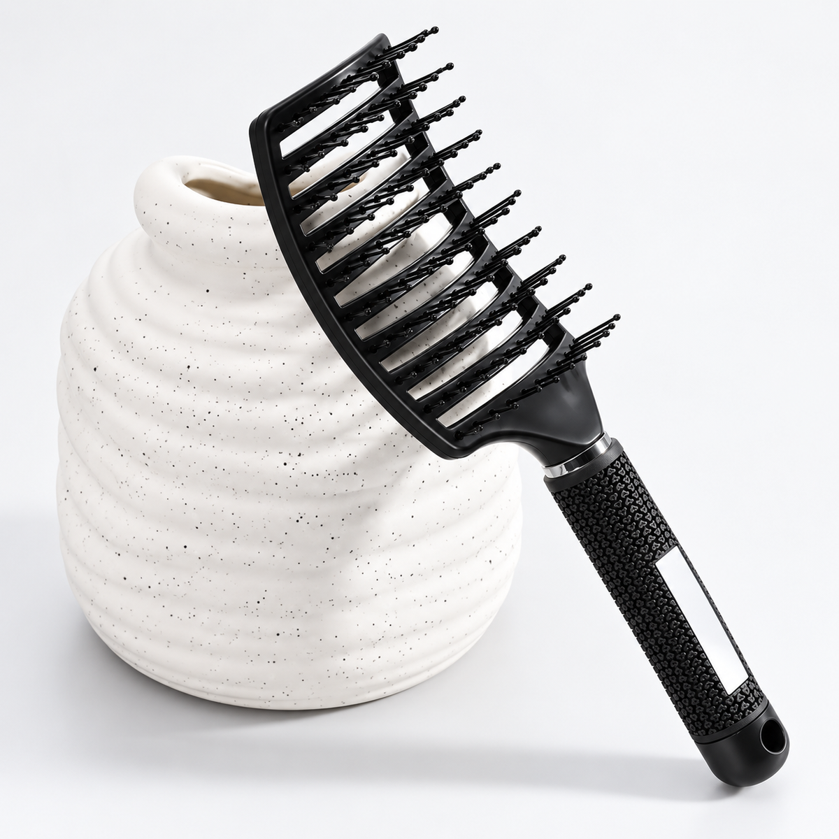 SmoothBrush – Reder ut, slätar ut & minskar friss